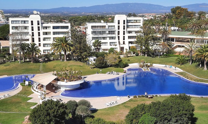 Alvor Condo | Alvor Vila Marachique Apartment with exterior pool