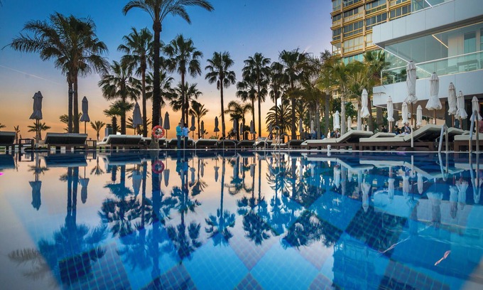 Marbella City Centre Hotel | Amàre Beach Hotel Marbella - Adults Recommended