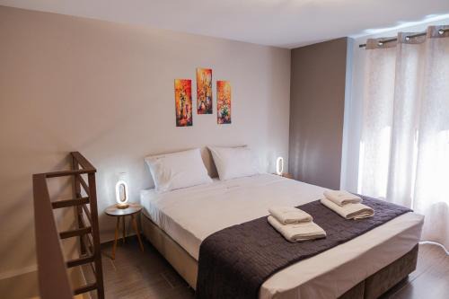 Alexandroupoli Apartment | Amaryllis Maison Viziis