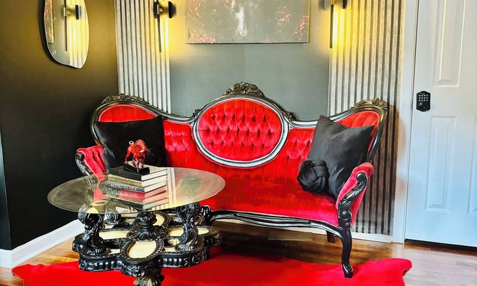 Great Lakes Apartment | Amazing 2 Bed room, close to everything with AC, WiFi. Low cleaning fee, view