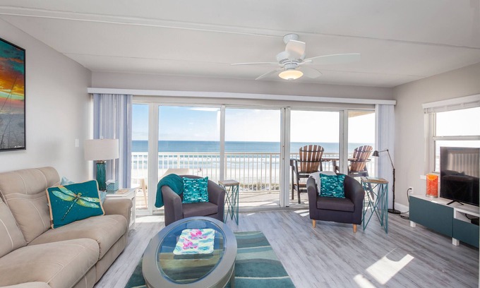 Jacksonville Beach Condo | AMAZING 5⭐ TOP-floor Beachdrifter Oceanfront w wrap balcony + 2/2 w elevator