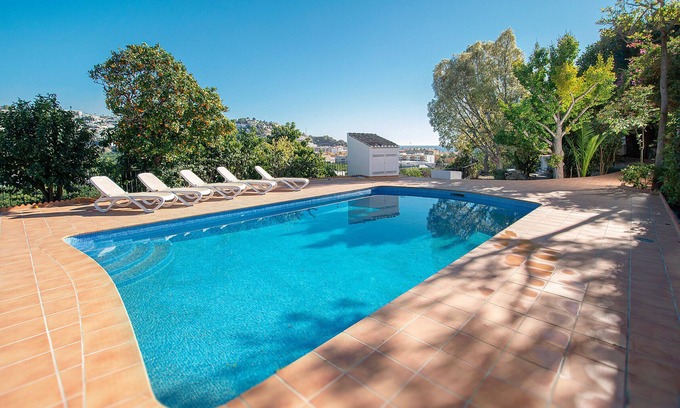 Almunecar Villa | Amazing 6 bed villa with private pool and views