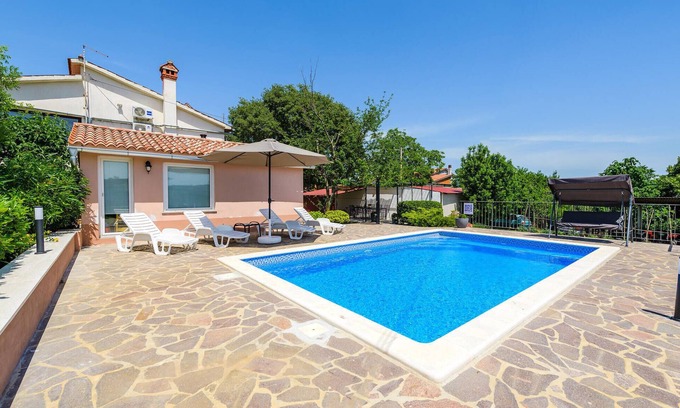 Sveta Katarina Apartment | Amazing apartment in Podpican with WiFi