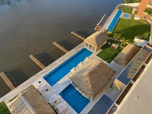 Boca del Rio Apartment | Amazing apartment w/amenities and lake view