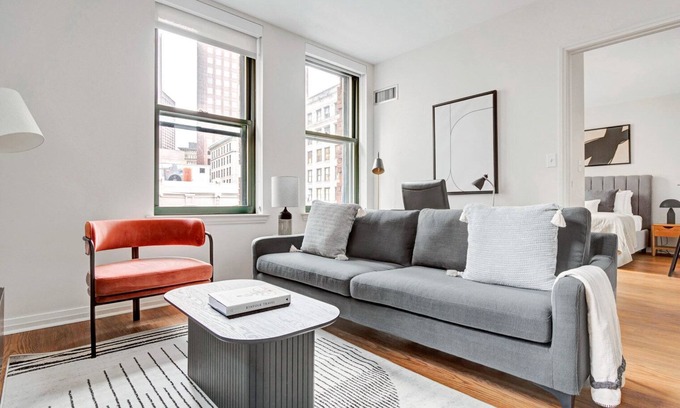 Downtown Boston Apartment | Amazing Downtown 1BR w/Gym & W/D, near Faneuil Hall, by Blueground