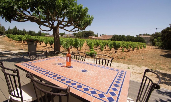 Sorgues House | Amazing holiday home in Sorgues with garden