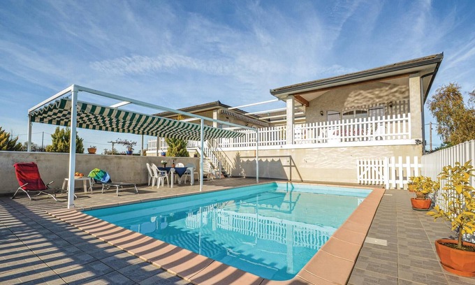 Arnaud-Guilhem House | Amazing home in Arnaud-Guilhem