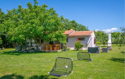 Krnica House | Amazing Home In Krnica