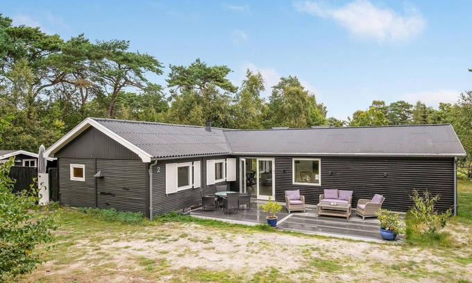 Balka Strand House | Amazing home in Nexø with sauna