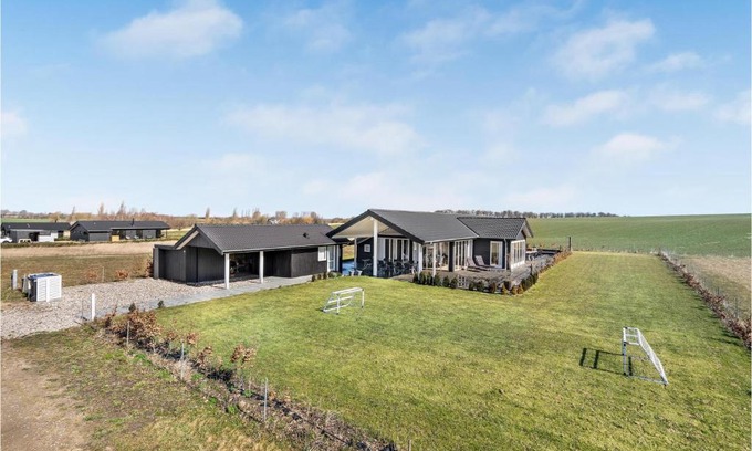 Frolunde House | Amazing Home In Slagelse With Kitchen