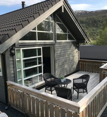 Eid House | Amazing home in the heart of Nordfjordeid