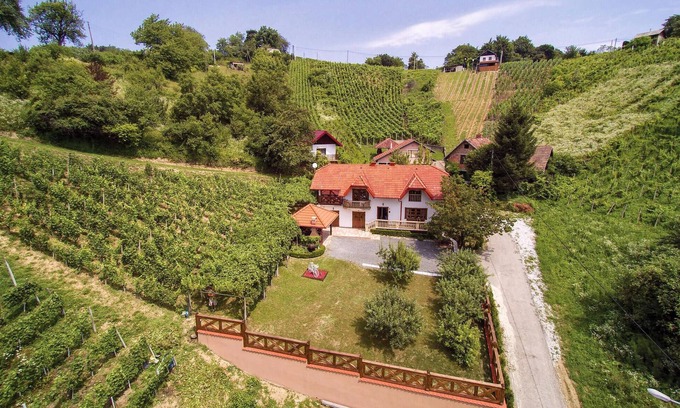 Vinica House | Amazing home in Vinica with sauna