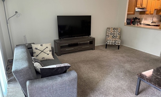 Elkins Park Apartment | Amazing, Large, Parking Monthly Discount