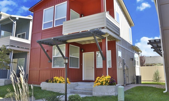 Boise Villa | Amazing New Pocket Community