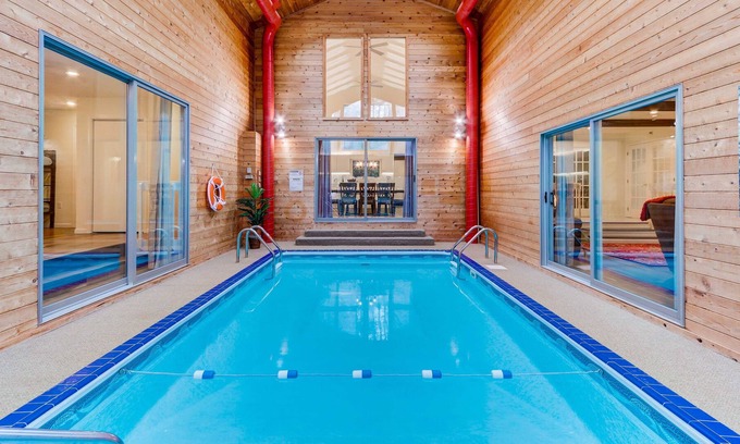 Pocono Pines House | ★Amazing★Poconos House w/ ★Heated★INDOOR Pool!!★