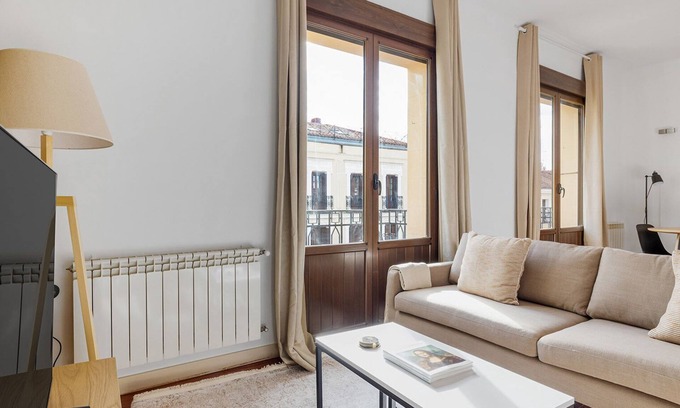 Trafalgar Apartment | Amazing Trafalgar 3BR, in the heart of Madrid, by Blueground