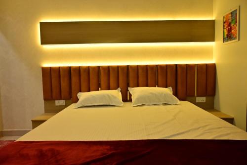 Ayodhya Hotel | Amber Palace