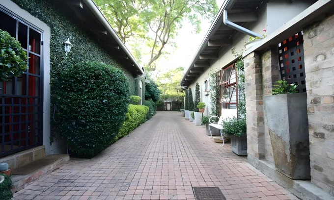 Menlo Park Apartment | Ambiance Guesthouse