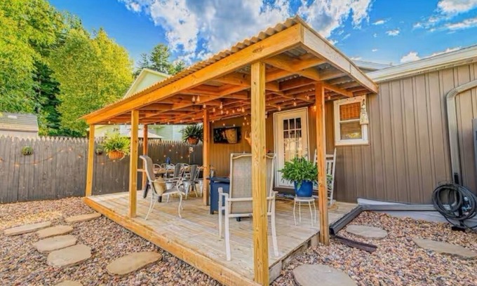 Saratoga Springs Cottage | Amenity-Rich Oasis: Perfect for Couples & Families near Track, SPAC, & Downtown