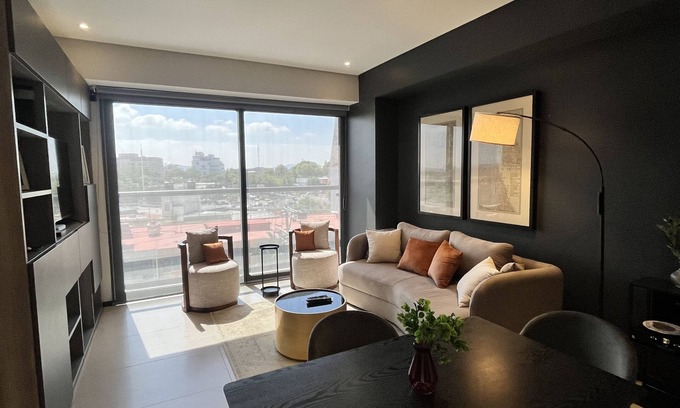 Americana Apartment | Americana Luxury Condo 2bedr 2 Bathroom