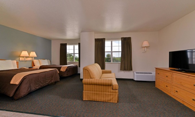 Winnie Hotel | Americas Best Value Inn & Suites Winnie