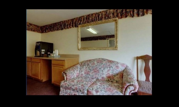 Wilson Apartment | Americas Best Value Inn Wilson UNIT 23 2 BED FIRST FLOOR
