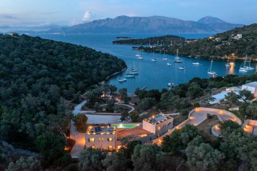 Meganisi Hotel | Amphitheatro Boutique Hotel