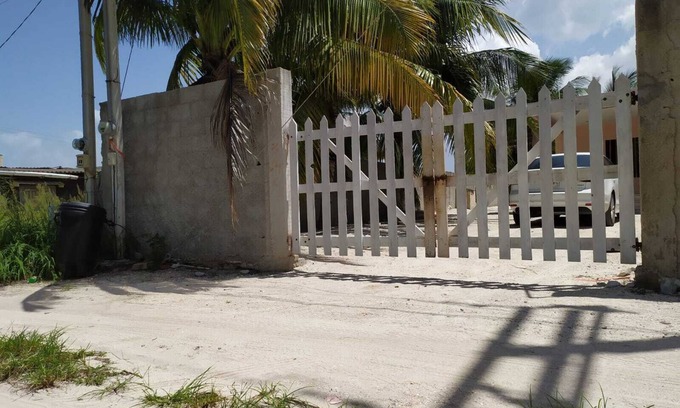 Chelem House | Amplia Casa vacacional M&P, Chelem puerto.