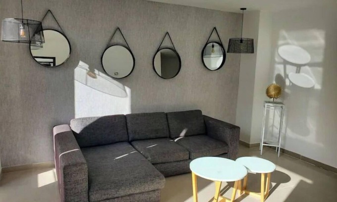 Laureles Apartment | Amplio apartamento laureles