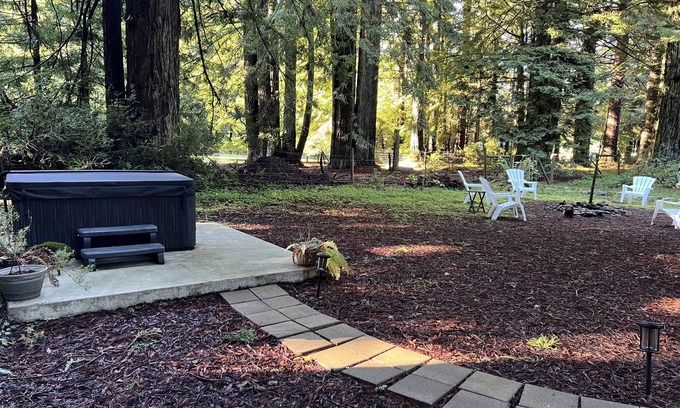 Crescent City Cottage | Amy's Redwood Cottage