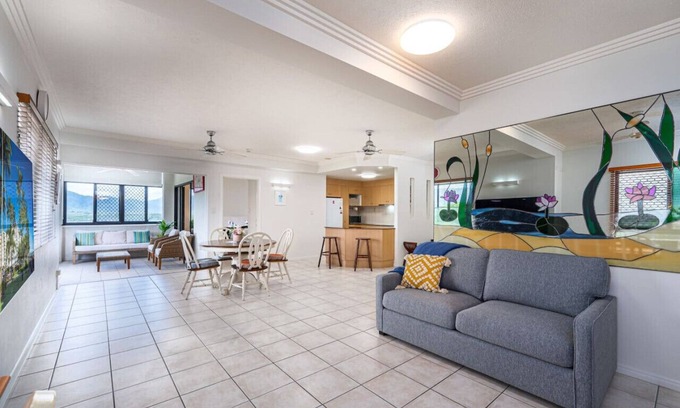 Cairns Central Business District Apartment | An Adorable Apartment on Abbott - Stunning Views