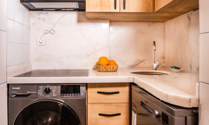 Fatih Apartment | An apartment in a wooden mansion in the center of historical Istanbul