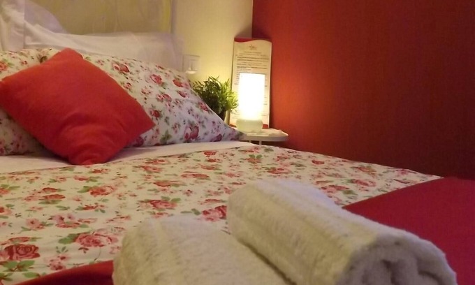 Tresana Bed & Breakfast | An atmisfera suspended in time - Camera Brezza