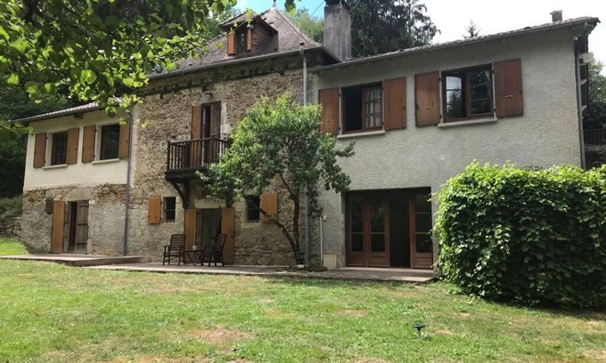 Saint-Saud-Lacoussiere House | Ancient Mill in beautiful setting with private lake and rivers