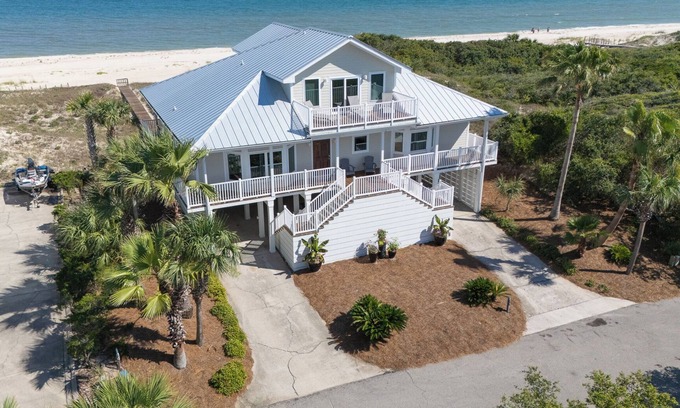 Sea Palm Village House | AN OCEAN REMEDY TO SOOTH YOUR SOUL!