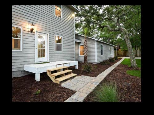 Tranquil Harbour House | Anchors All Around