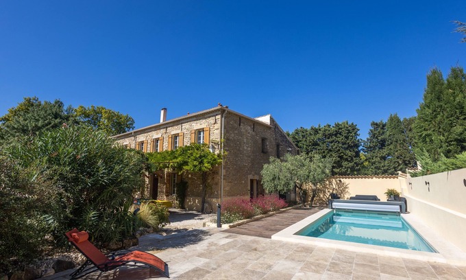 Orsan Other | Ancien mas Viticole Complètement Rénové