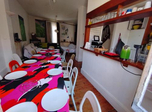 Quartier de France House | Ancienne maison de ville dans le quartier de France