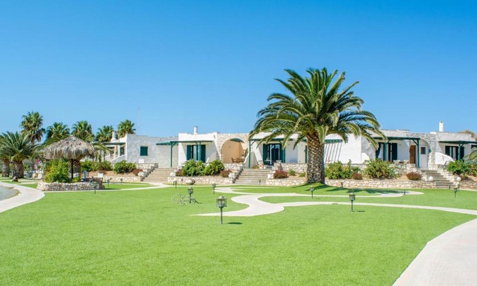 Piso Livadi Apartment | Anemones Studios & Suites - Onar Hotels Collection