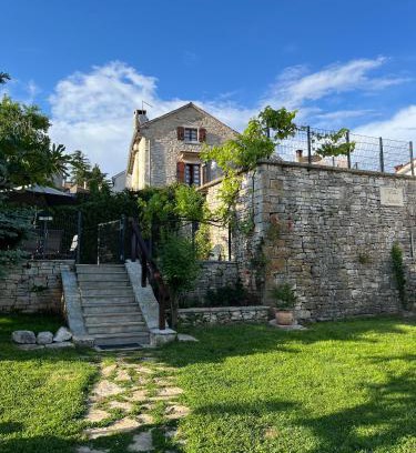 Municipality of Zminj House | Aneta authentic Istrian House with pool & garden - Pet Friendly