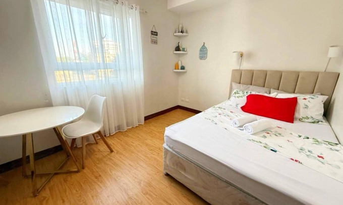 Cagayan de Oro Condo | Angelic Studio Condo Unit with WiFi, AC in Fabulous Cagayan De Oro City