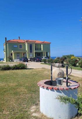 Maroneia-Sapes Hotel | Angels Home
