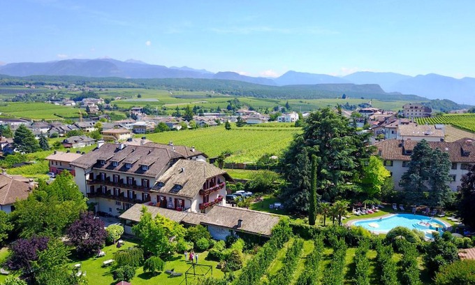 St. Michael/San Michele Hotel | Angerburg Blumenhotel