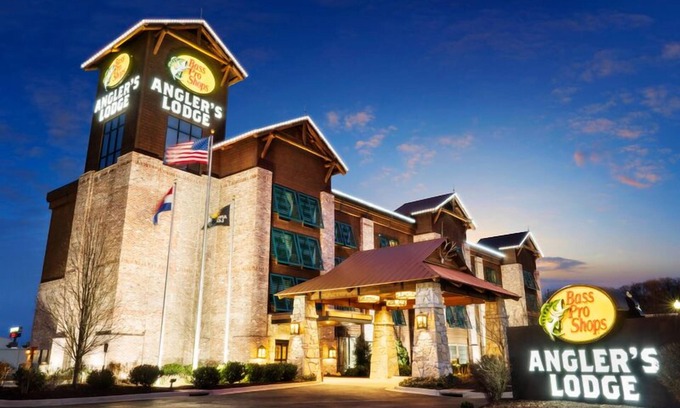 Hollister Hotel | Angler's Lodge Hollister