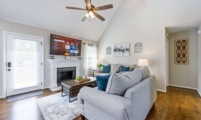 Cartersville House | Animal Friendly 3BR Stylish Escape, Near LakePoint