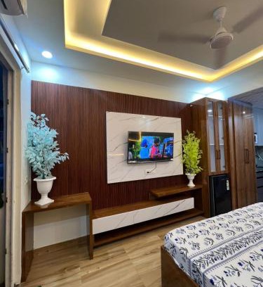 Greater Noida Apartment | Anmolairbnb