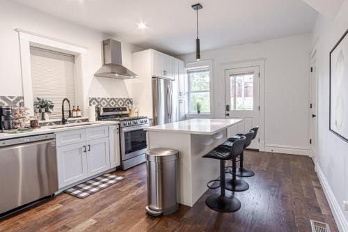 Downtown St. Louis House | Ann Avenue Charming 3 Bedroom Retreat Near Downtown St Louis