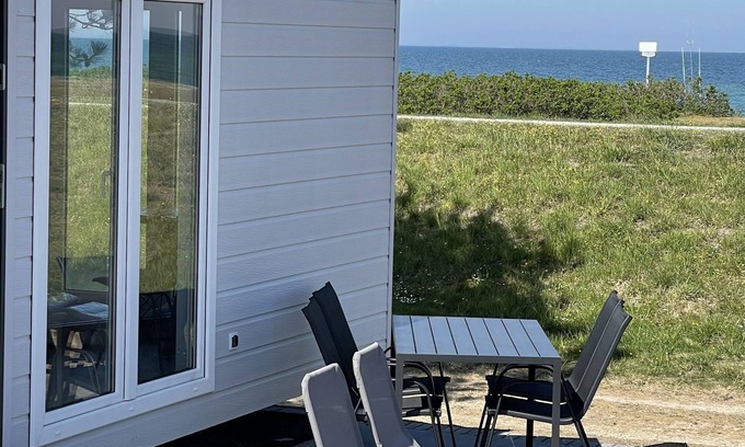 Fehmarn House | Anne Bonny sea view Tiny House in the garden of the Teichhof