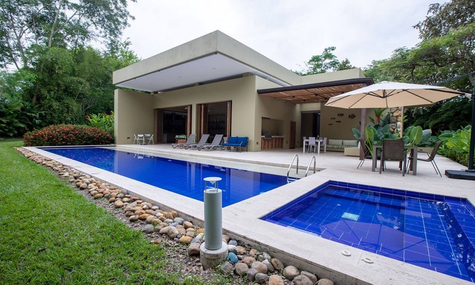 Anapoima Villa | Anp047 - Charming house with pool in Mesa de Yeguas