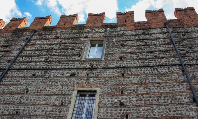 Citta Antica House | Antiche Mura - Five Bedroom Guest House, Sleeps 10